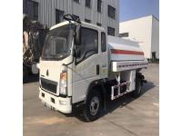 sinotruk 5000 liters fuel tank truck from howo factory