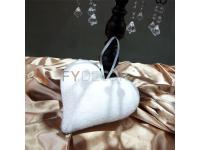 Is it OK to decorate Christmas like this year?