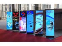 Factory price P2.5 P3 Indoor Portable Digital Programable LED poster Media LED Display