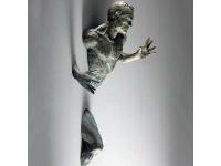 Bronze nude man limb sculpture from Matteo Pugliese