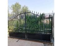 Have you Noticed Such Iron Railings?