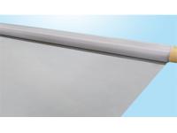 What are the specific characteristics of industrial oil filtration using wire mesh?