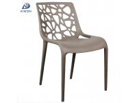 What are the attractive features and benefits of plastic chairs?