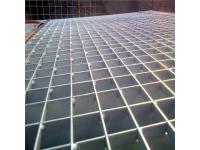 What are the differences between the four common Steel Gratings