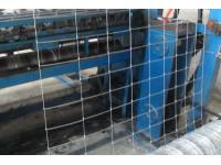 HIGH TENSILE FIELD FENCE