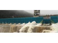 Conventional hydraulic lifting dam and its characteristics