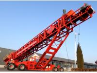 Stacker vs Forklift: Which One to Choose?