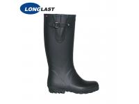 What is the Difference Between PVC and Rubber Boots?