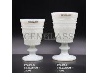 What is the difference between red and white wine goblets?