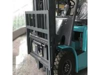 The Significance of Forklift Sideshift Attachments in Efficient Material Handling