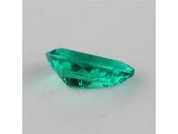 Moissanite vs Diamond: What's the Difference?