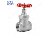 What is the difference between a gate valve and a wedge valve?