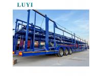 How does a detachable lowboy trailer work?