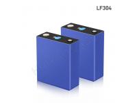 Pros and Cons of Lithium Prismatic Cells Vs Cylindrical Cells