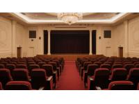 What Defines a Good Auditorium Chair?