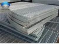 Steel Grating: Durable and Versatile Solutions for Industrial and Commercial Applications