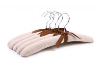 What is the Best Type of Hanger for T-Shirts?
