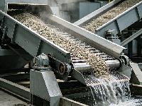 Outstanding Performance of Linear Vibrating Screens in Classification and Dewatering