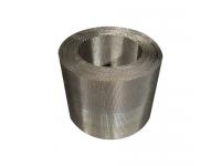 What makes reverse weave wire mesh suitable for abrasive materials?