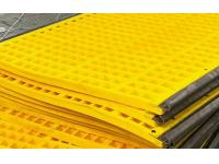 Surface Engineering for Enhanced Anti-Blinding Performance&zwnj; of PU Panels