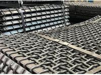 Natural Frequency Determination for Woven Metal Screen