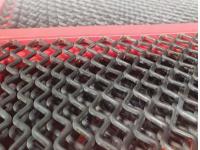 Third-Party Quality Testing of Self-Cleaning Screens: Target Values for Screening Efficiency and Wear Resistance